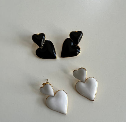 Black heart earrings