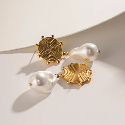 Paola Pearl Earrings