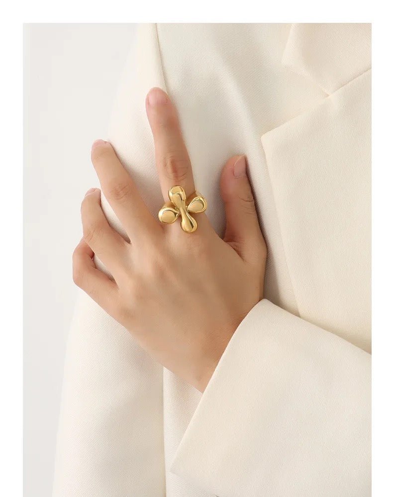 Flowers rings