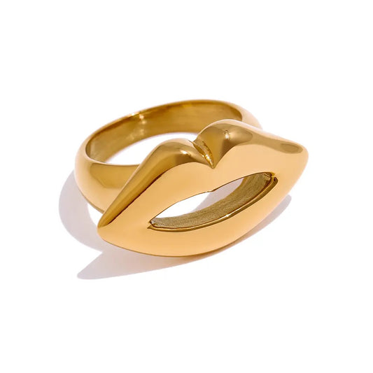 Kiss Ring